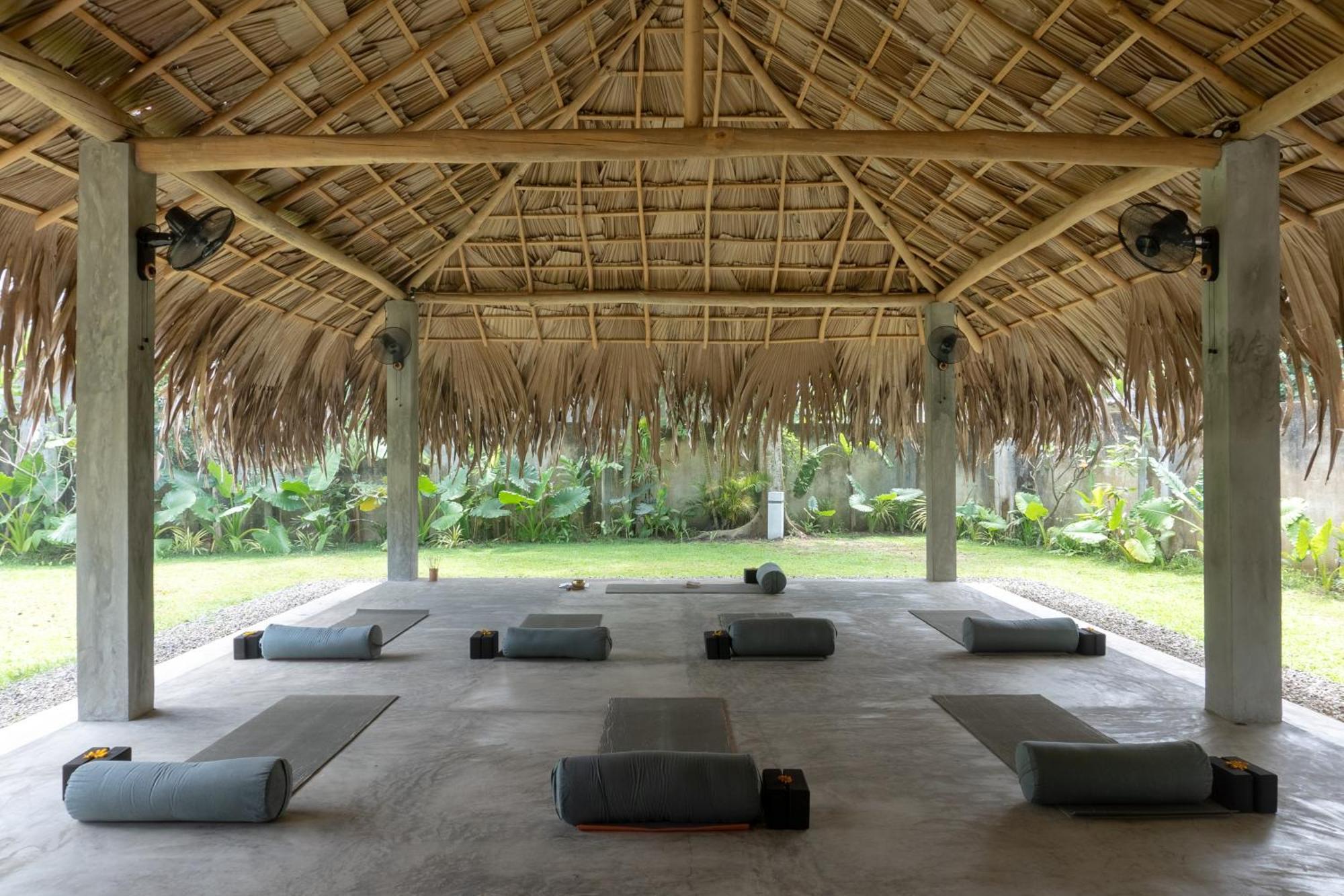 דירות אהנגאמה Lotus Surf And Wellness מראה חיצוני תמונה
